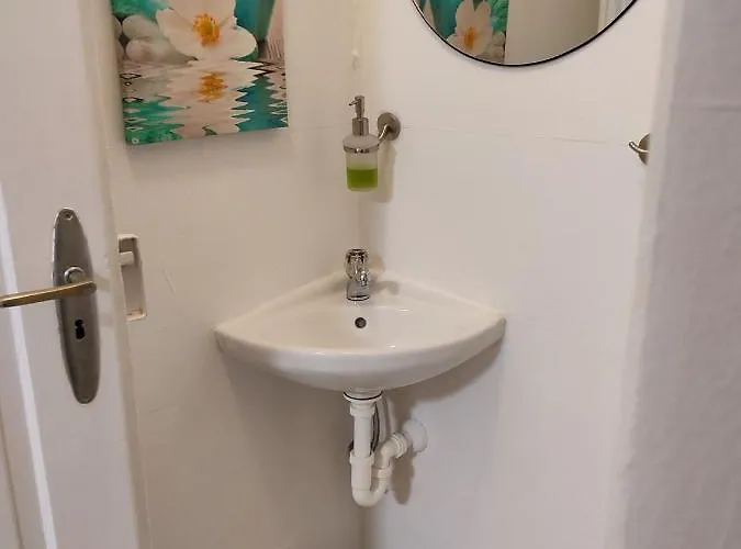 Gemuetliche Zwei-zimmer-wohnung Am Regnitzufer * Bamberg